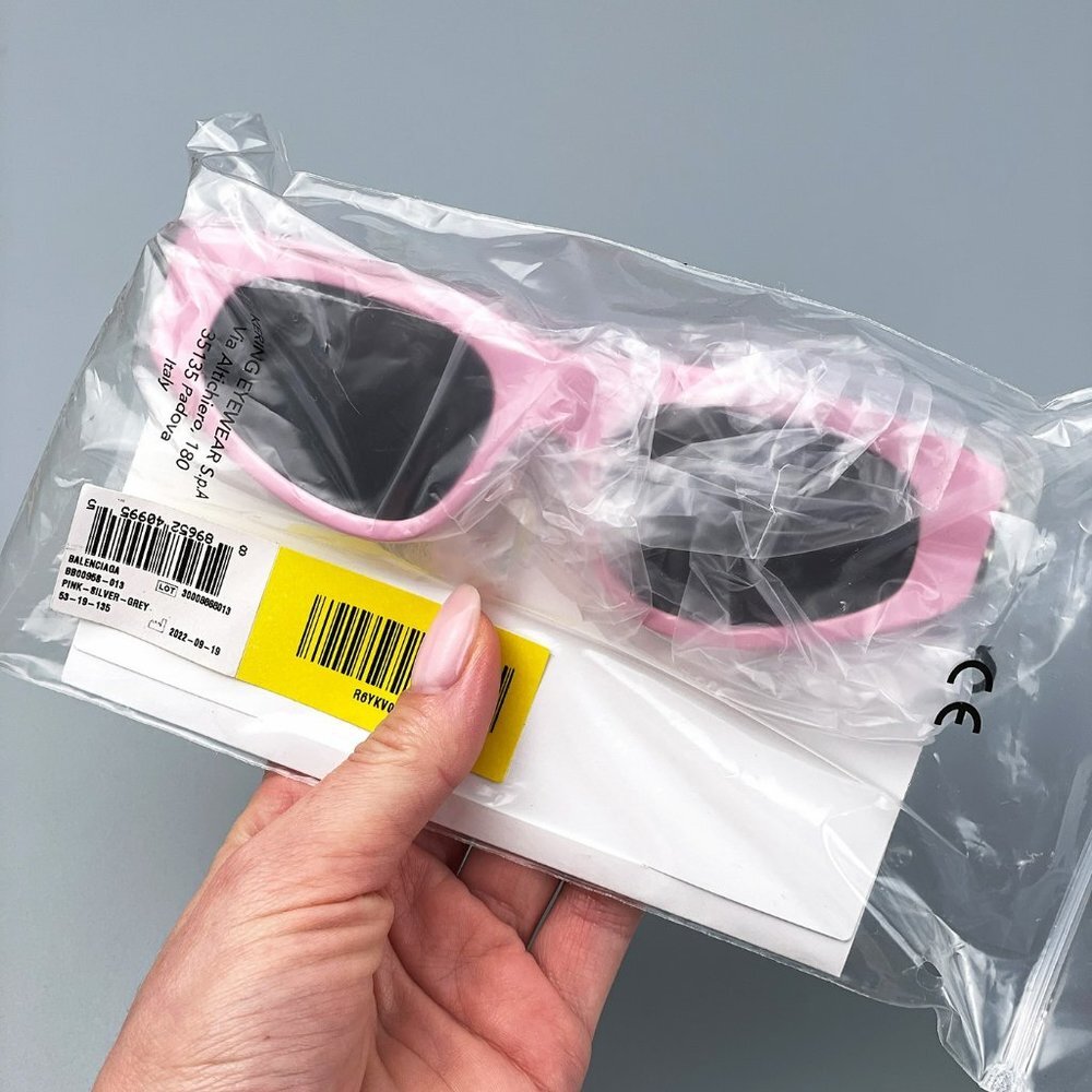 Balenciaga BB0095S 013 BRAND NEW Suglasses Light Pink Silver Grey Cat Eye Unisex - Picture 15 of 15